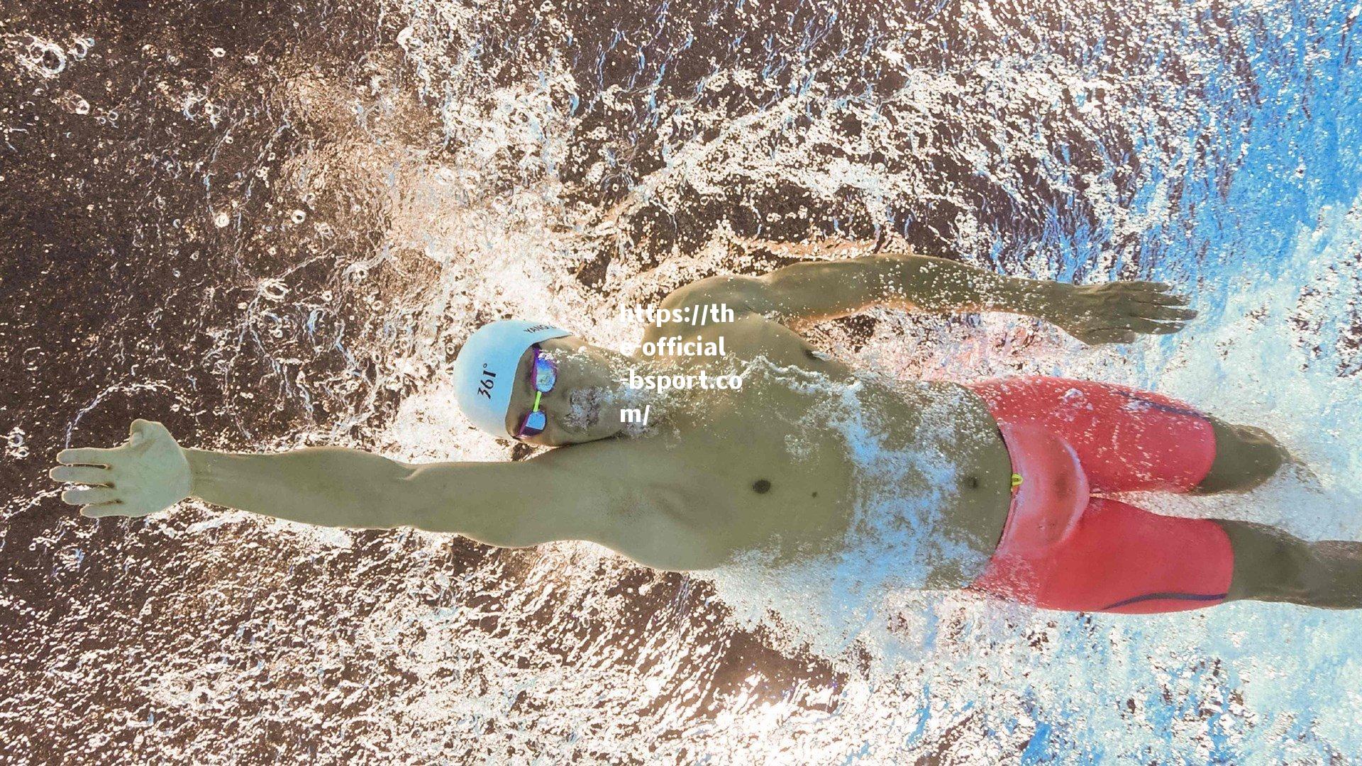 热刺欧战客场闷平摩纳哥,维卡里奥神扑力保城门不失